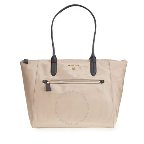 Michael Kors Kelsey Large Nylon Tote Truffle 30f7go2t3c 